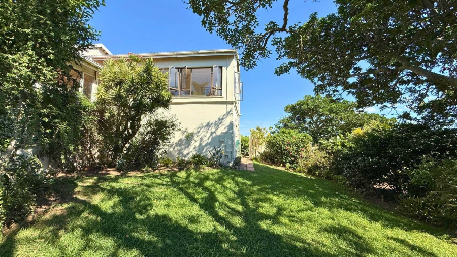 5 Bedroom Property for Sale in Kenton On Sea Eastern Cape